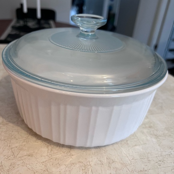 Corningware French White cooking/serving dish - Picture 5 of 7